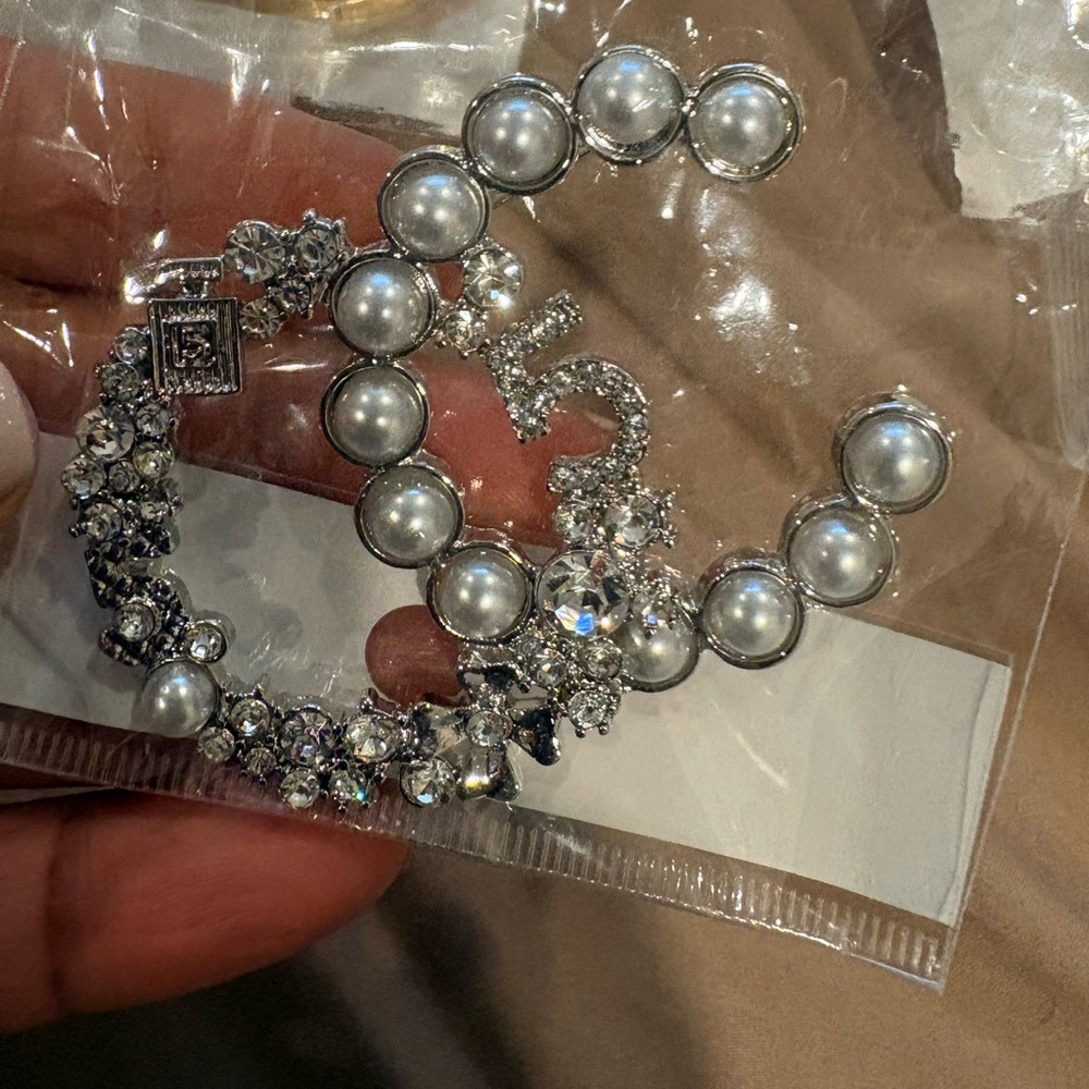 Elegant Silver and Pearl Hoop Earrings